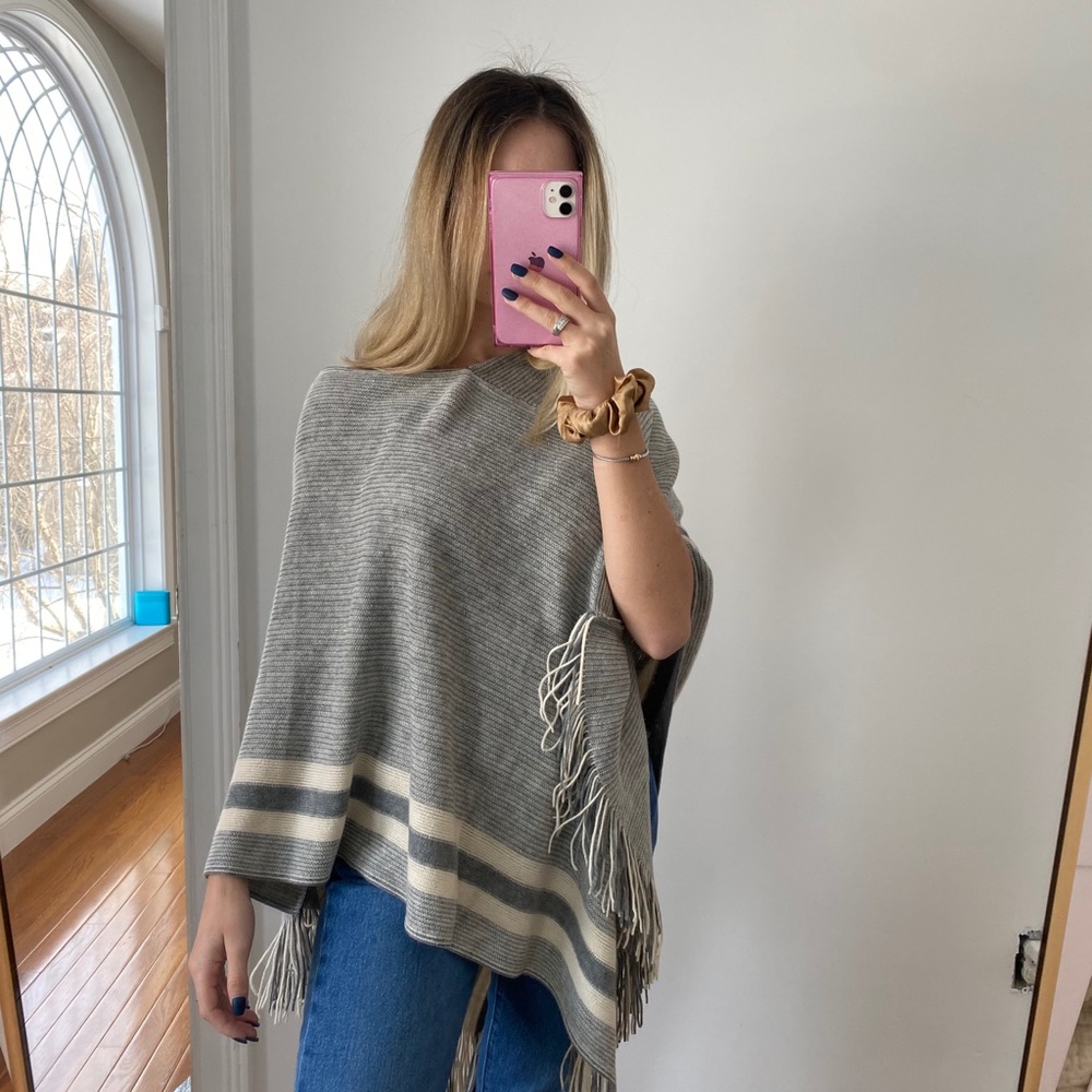 Grey knit poncho